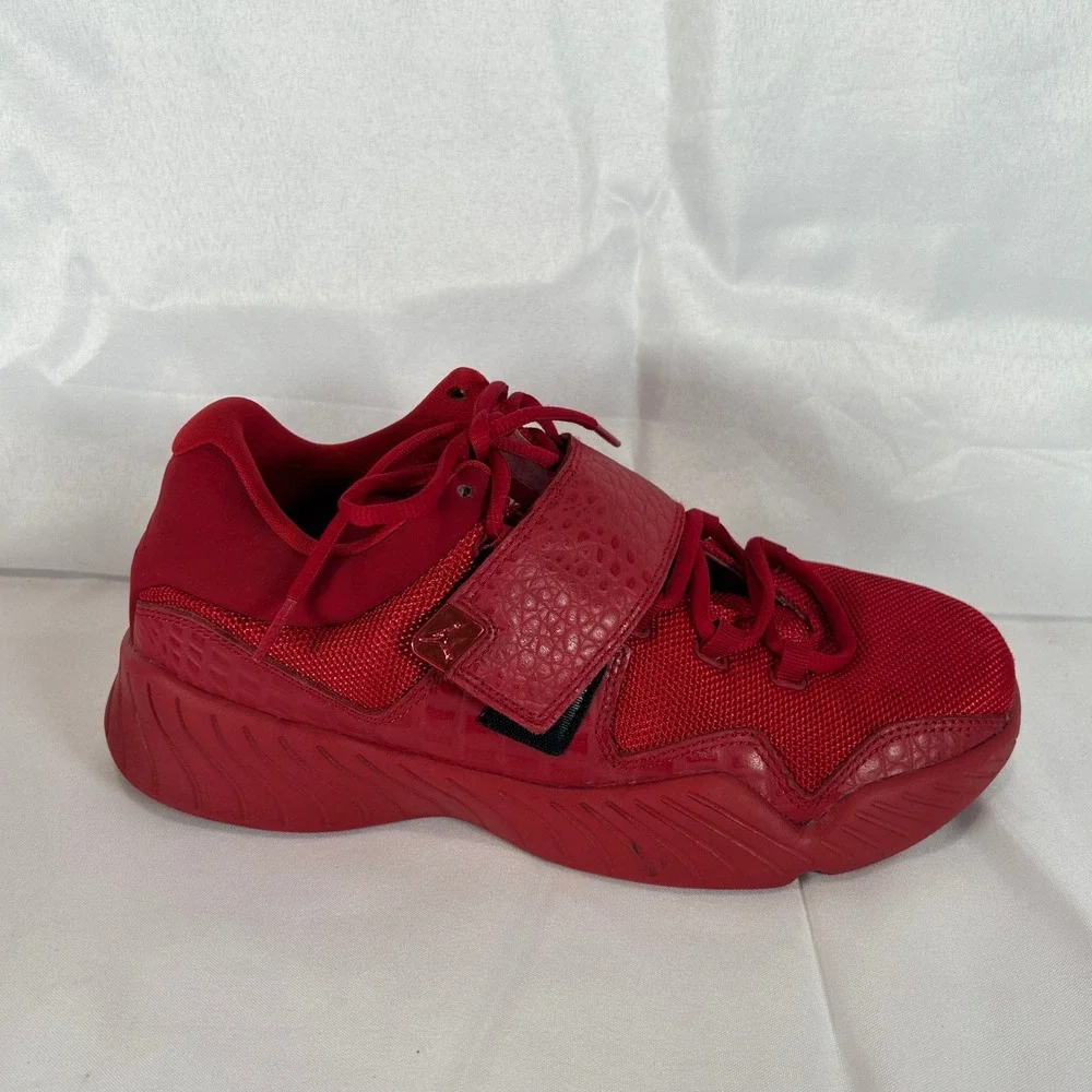 Jordan J23 Gym Red Low Top Sneakers Mens Size 10 854557-600 Basketball Shoes